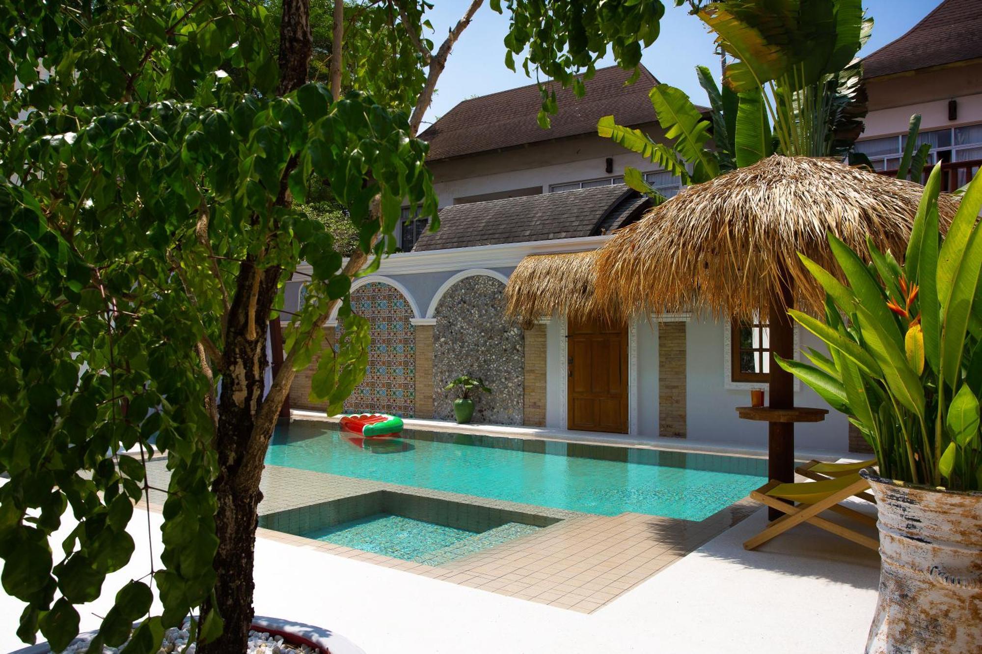 Nagawari Art Maldives Pattaya Villa Na Chom Thian Exterior photo